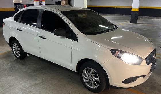FIAT GRAND SIENA 1.0 EVO FLEX ATTRACTIVE MANUAL FIAT GRAND SIENA 1.0 EVO FLEX ATTRACTIVE MANUAL